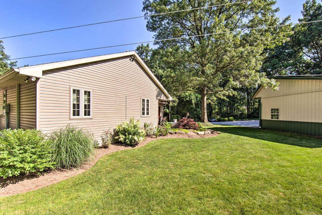 Cozy Garden Room In Welsh Mountain Suites! New Holland Exteriör bild