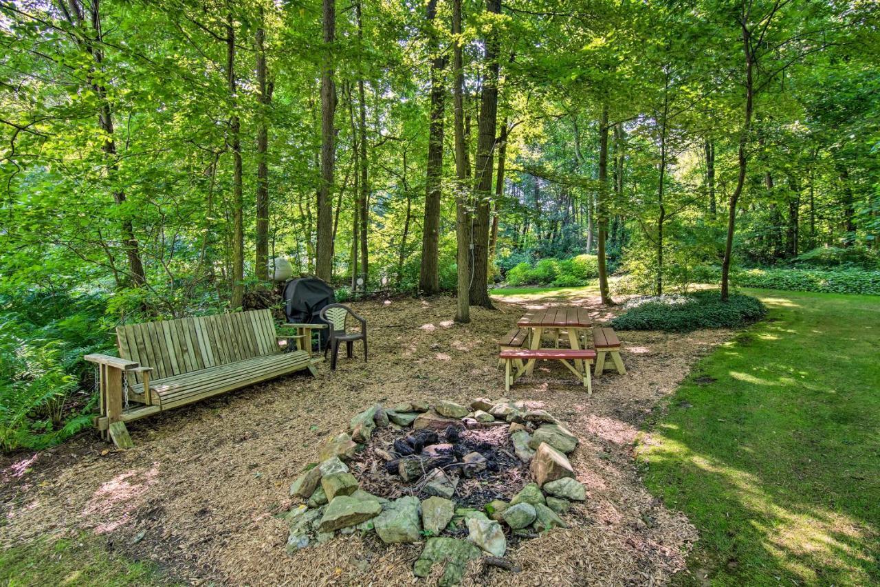 Cozy Garden Room In Welsh Mountain Suites! New Holland Exteriör bild